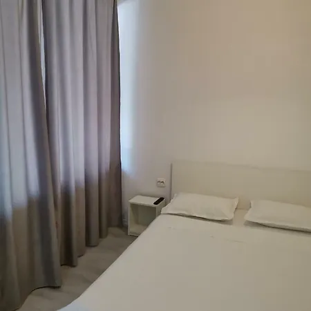 Lägenhet Sara 2013 *